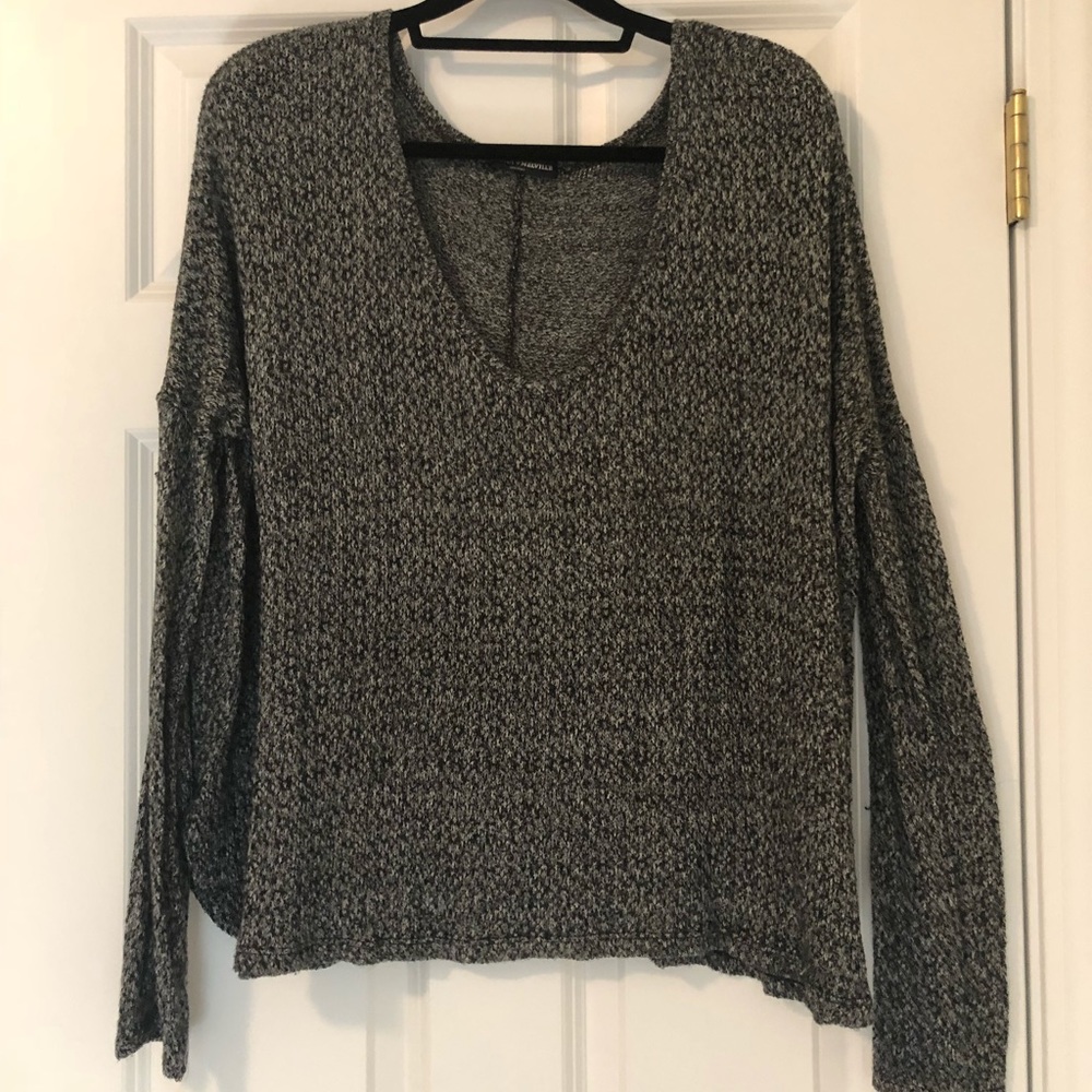 Brandy Melville oversized sweater